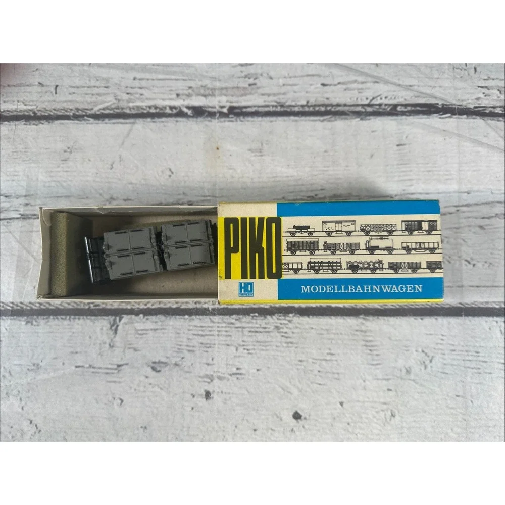 Vintage PIKO HO Scale Train Lot Freight Cars + Entladeanlagen Kit GDR DDR Boxed